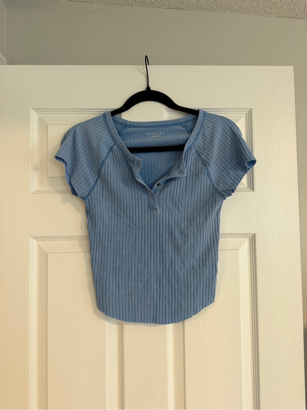 American Eagle Outfitters Baby Blue Ribbed Henley Crop Top